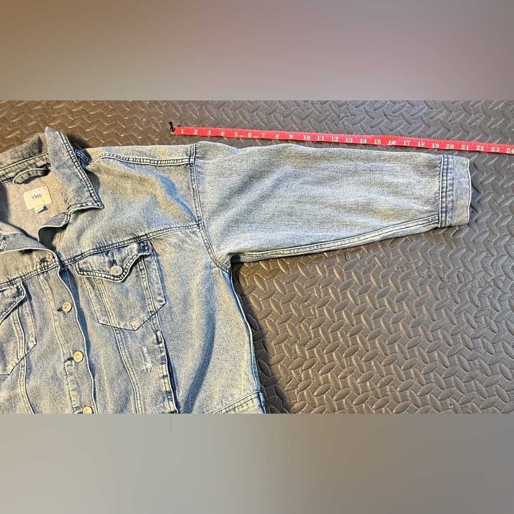 YMI Women’s Plus Oversized Boyfriend Denim Jacket Size 1X - Picture 5 of 9
